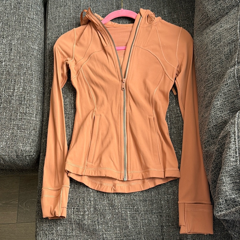 Lululemon Hooded Define Jacket Nulu in Desert Sun Size 2